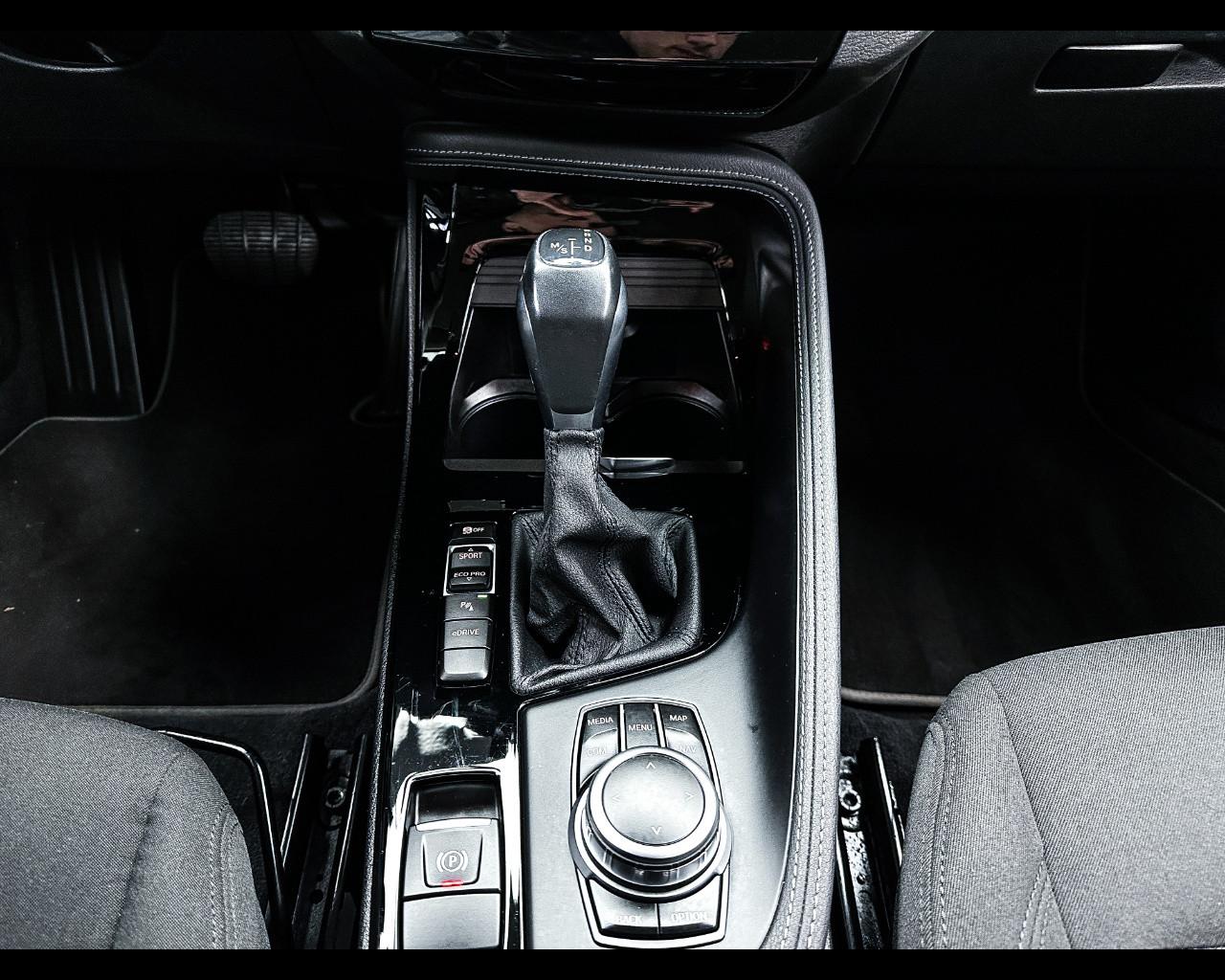 BMW X2 (F39) - X2 xDrive25e Business-X