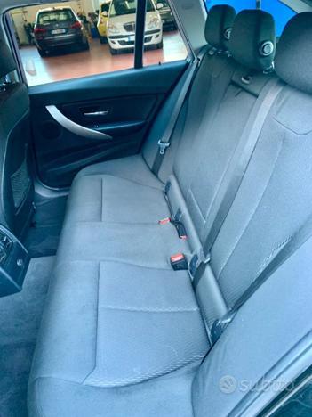 BMW 316 d Touring Advantage aut. cronologia tag