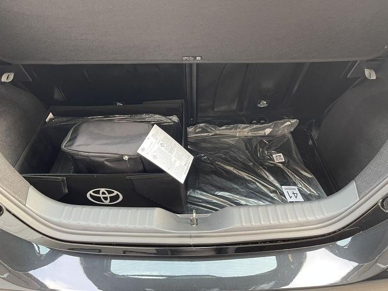 Toyota Aygo X 1.5 hybrid e-cvt - NUOVO