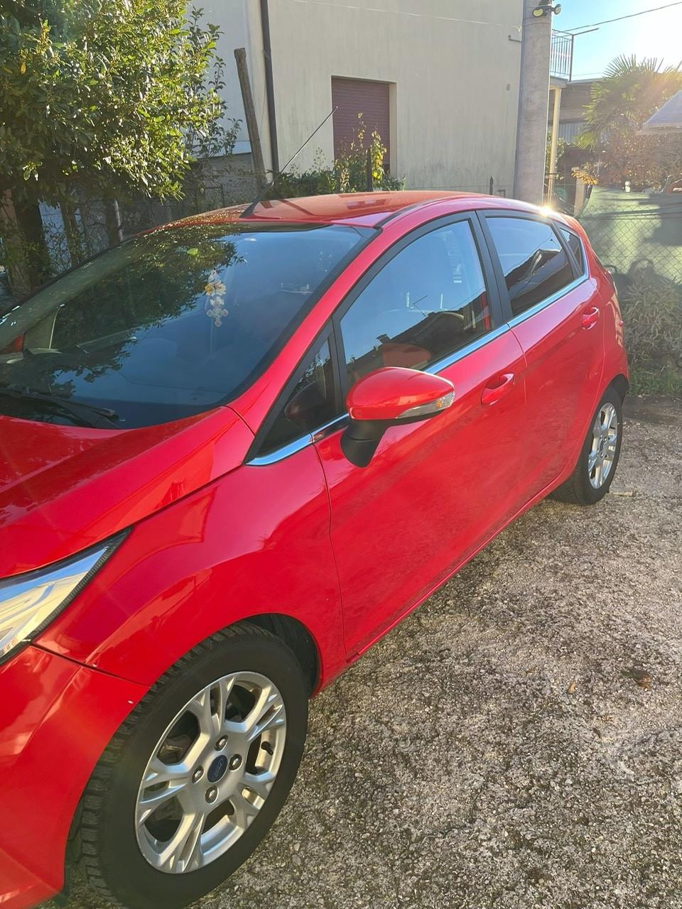 Ford Fiesta Plus 1.5 TDCi 75CV 5 porte