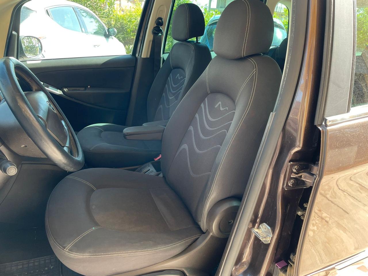 Lancia MUSA 1.6 Mj Platinum