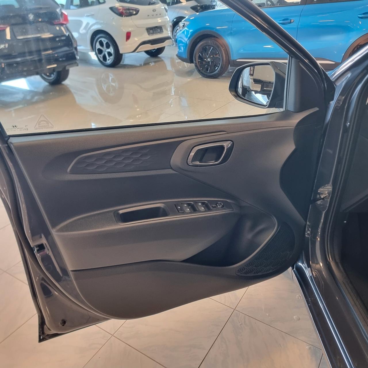 HYUNDAI i10 CONNECTLINE 1.0 bz 63cv MPI 5posti Cambio Automatico