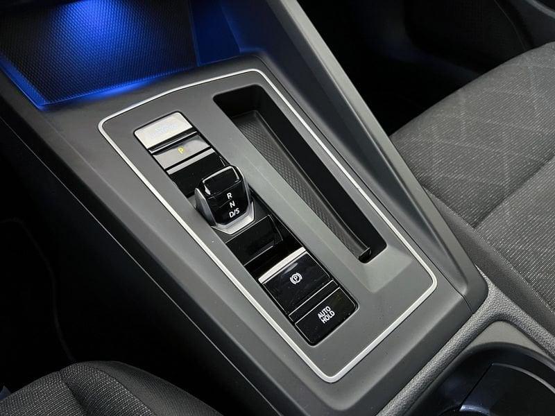 Volkswagen Golf Golf 1.0 etsi evo Life 110cv dsg