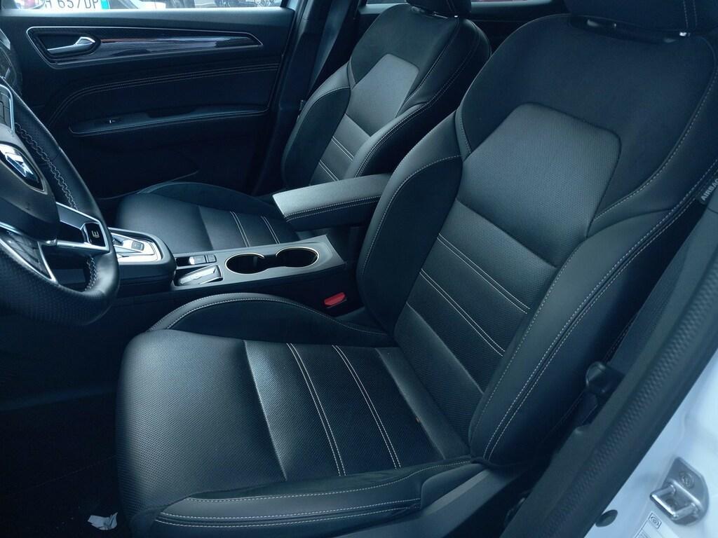 Renault Arkana 1.6 E-TECH Hybrid Engineered Auto
