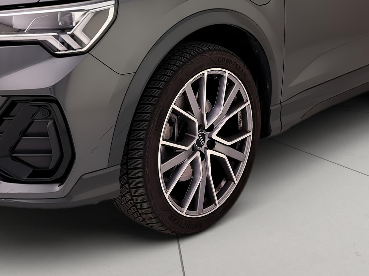 Audi Q3 sportback 45 1.4 tfsi e s line edition s-tronic