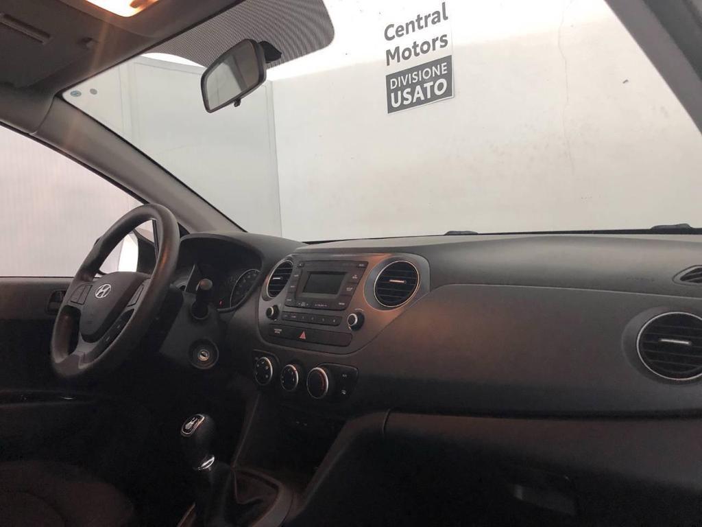 Hyundai i10 1.0 Login