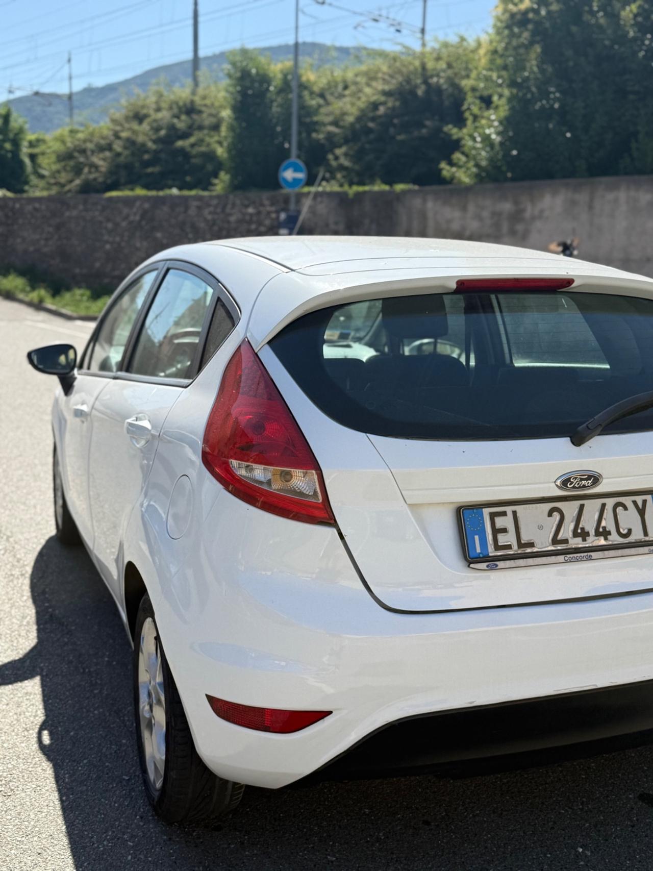 Ford Fiesta Fiesta+ 1.2 60CV 5 porte