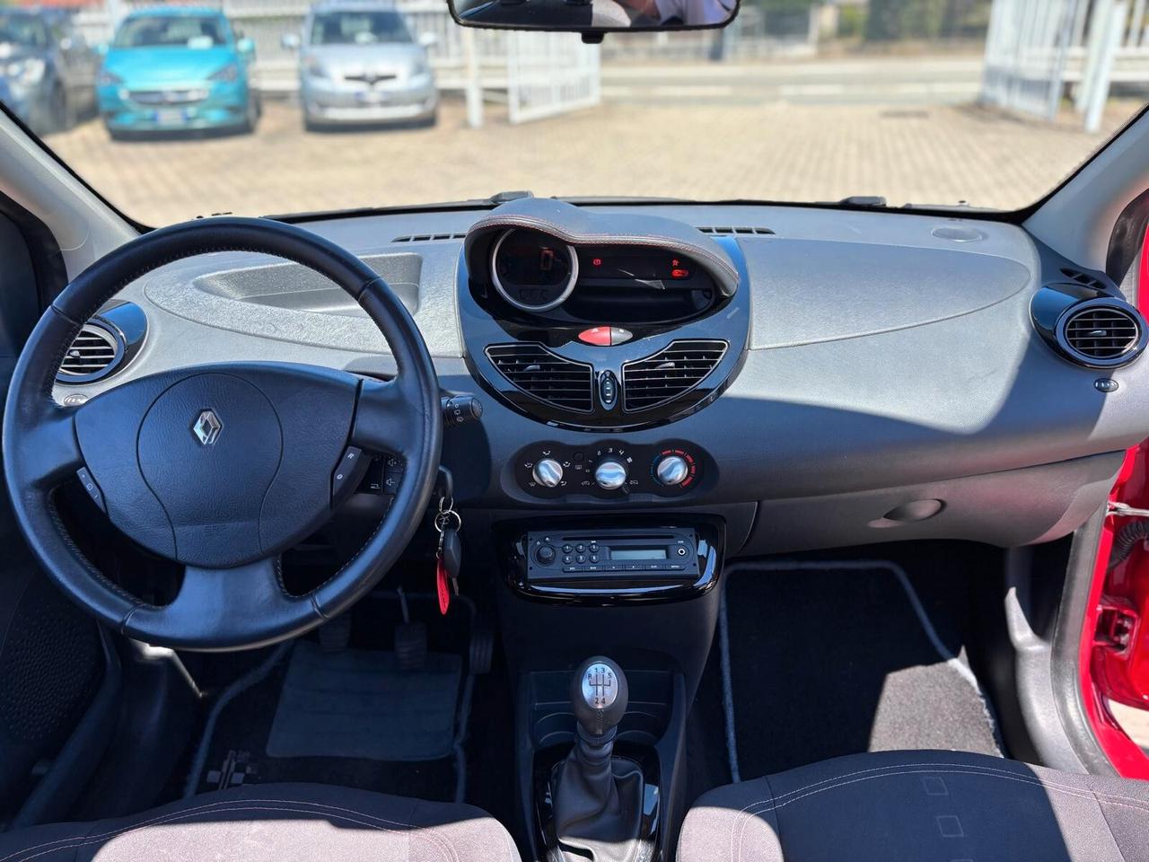 Renault Twingo 1.2 16V Etoile