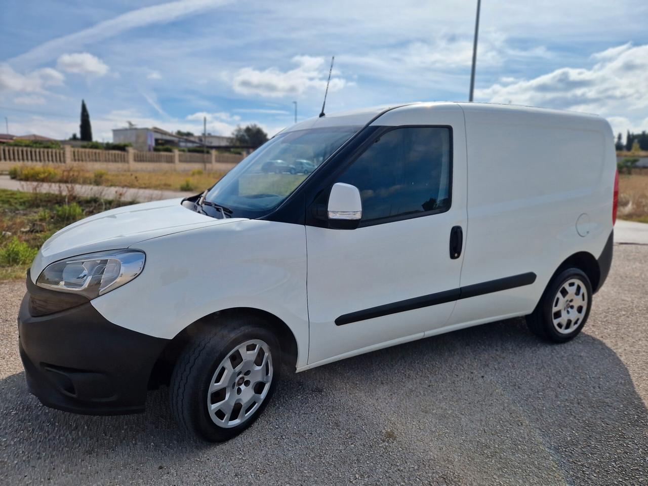 Fiat Doblo Doblò 1.4 T-Jet Natural Power PC-TN Cargo Lamier. SX 3 posti