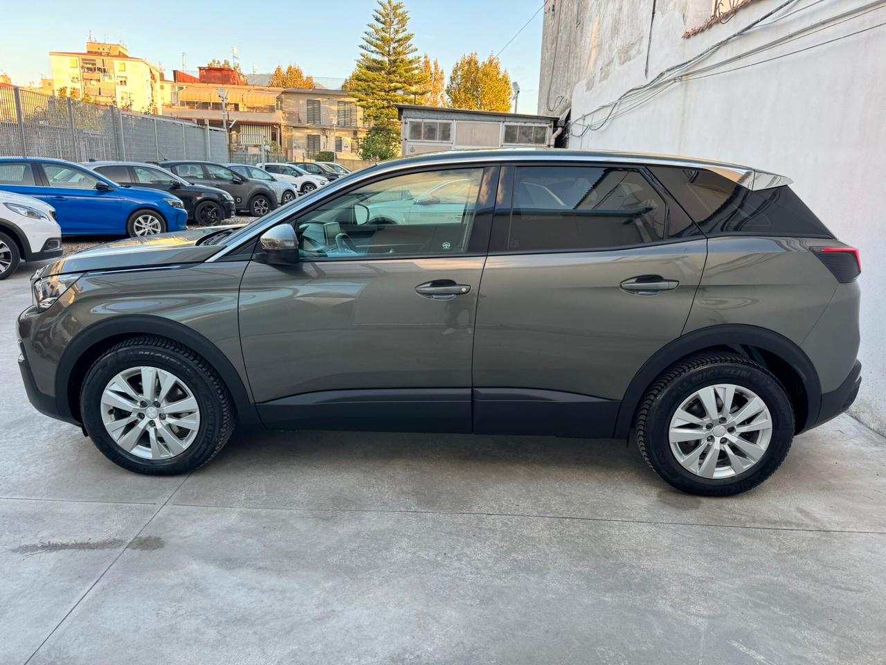 PEUGEOT 3008 BlueHDi 130cv 2019!!! AUTOMATICO!!!