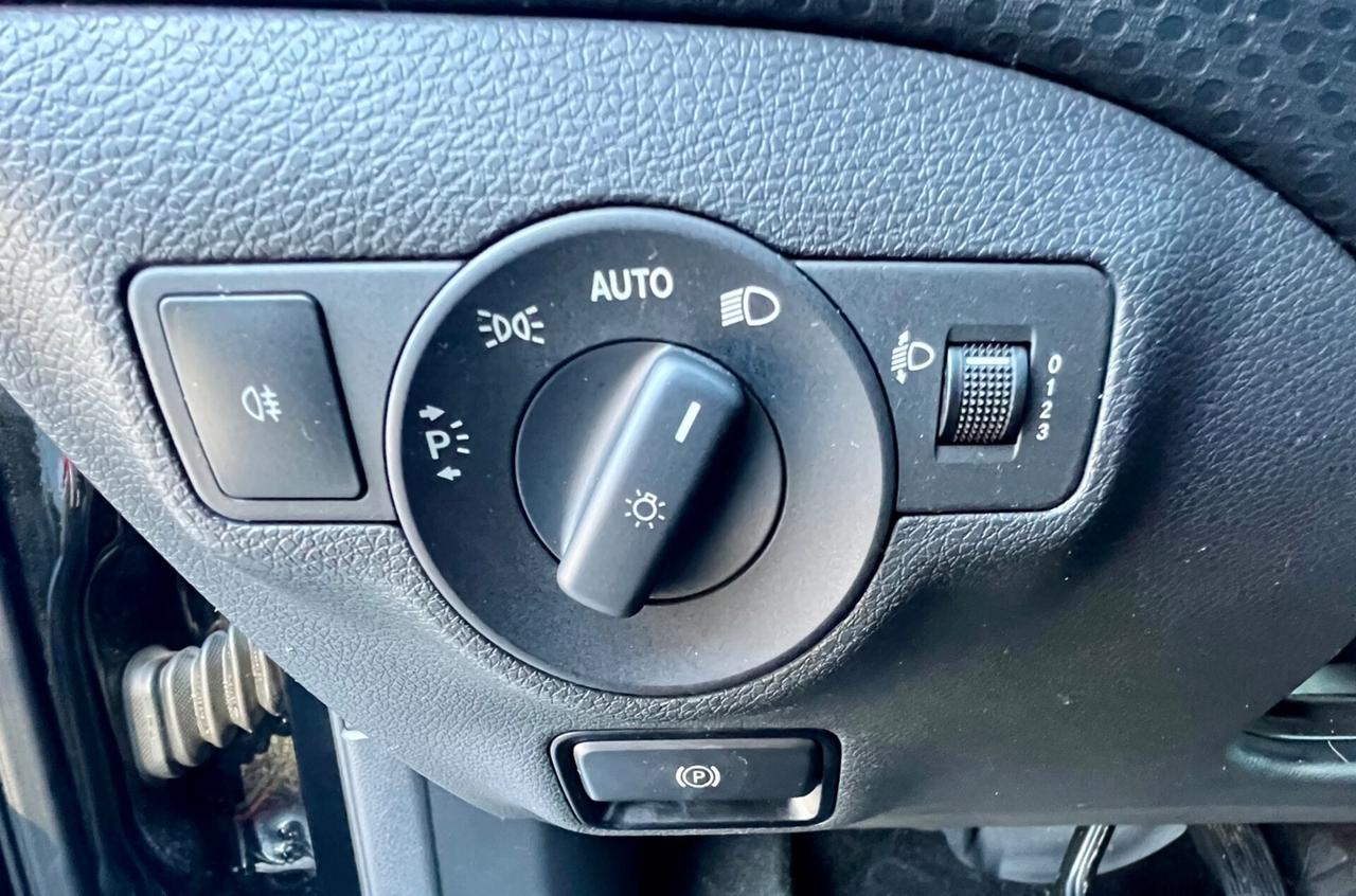 Mercedes-benz A 180 d Automatic Sport Acc.Permute