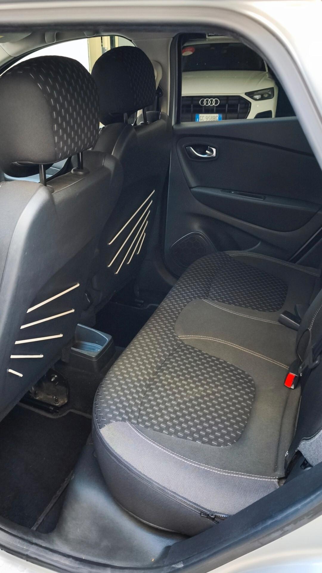 Renault Captur 1.5dci 90 CV Full-Led/Navi/Camera Intens 2018
