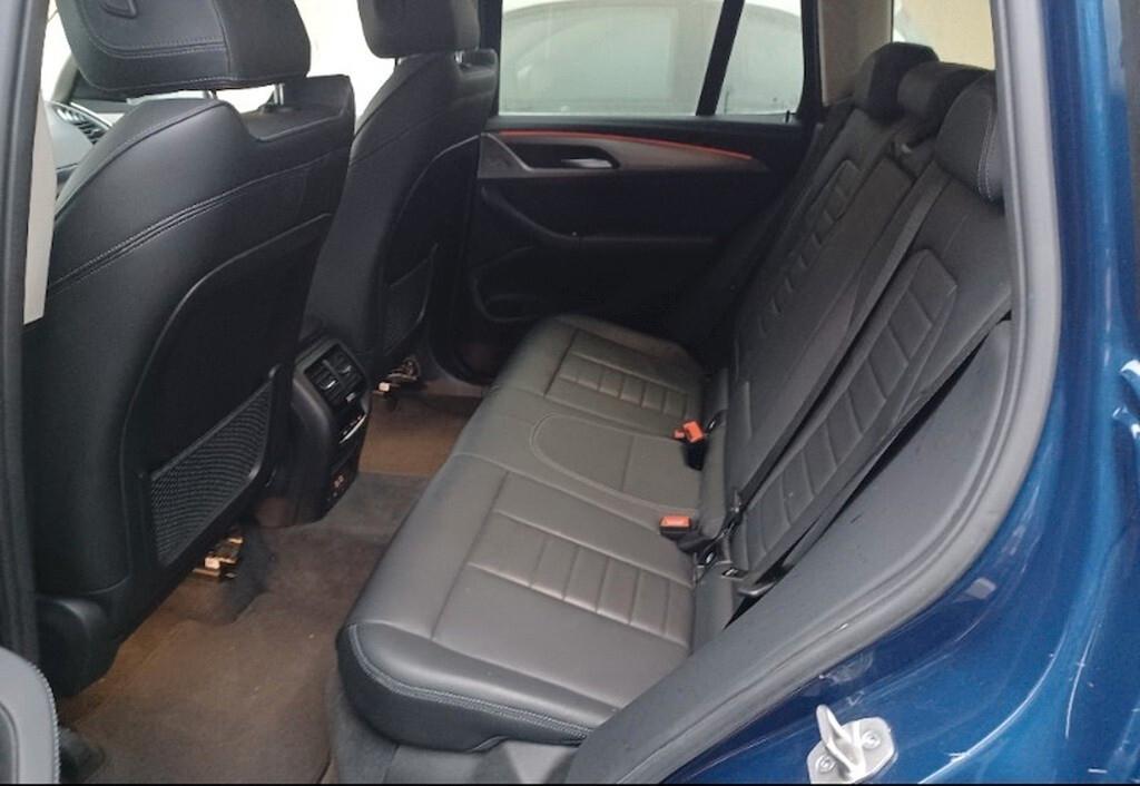 Bmw X3 18D 150CV STEPTRONIC 48V S-DRIVE LUXURY ( FARI LED - AMBIENT LIGHT TETTO PANORAMICO APR. )
