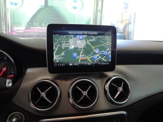 MERCEDES-BENZ GLA 200 d Automatic Premium