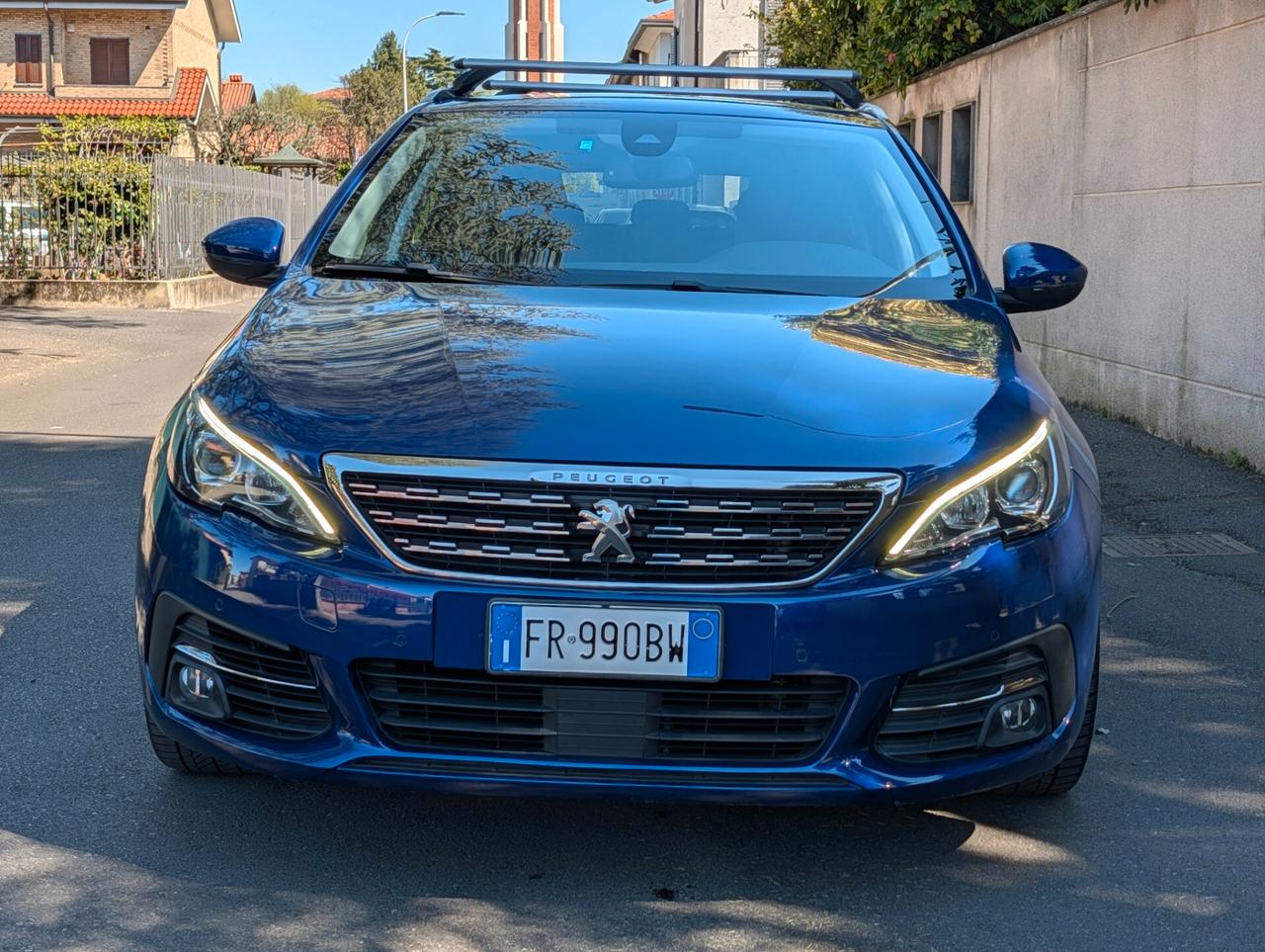 Peugeot 308 PureTech Turbo 130 S&S SW Allure