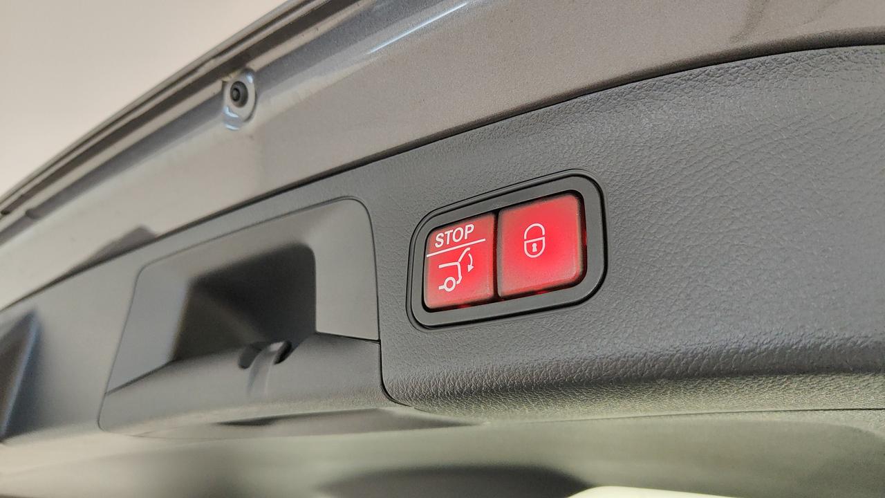 Mercedes-Benz GLA 200 d automatic