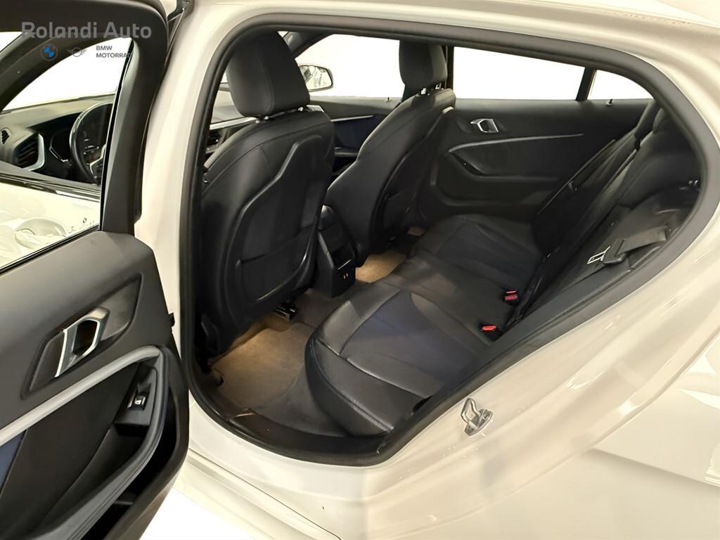 BMW Serie 1 5 Porte 118 d SCR Msport