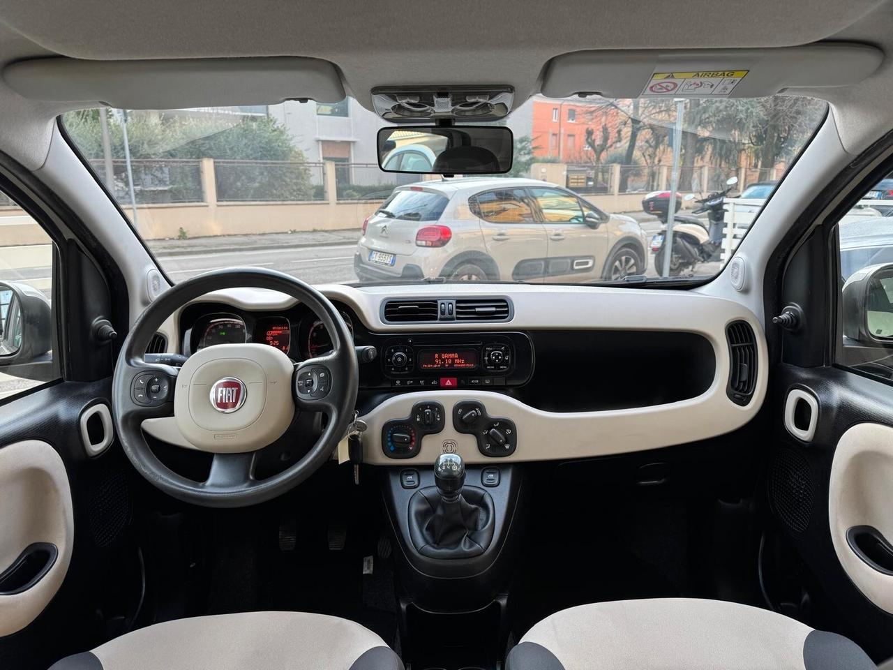 FIAT PANDA 1.2 LOUNGE UNIPROPRIETARIO NEOPAT.