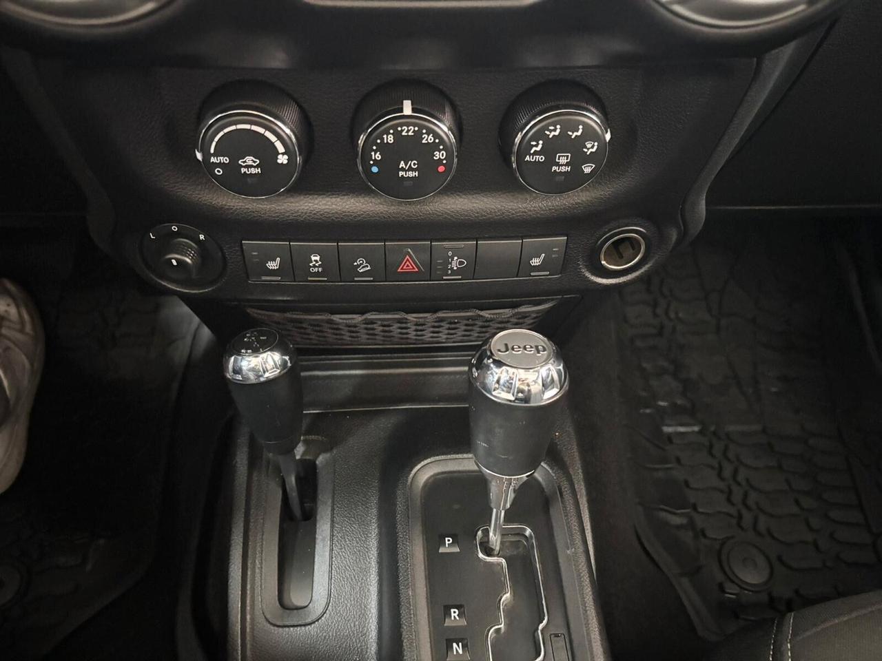 Jeep Wrangler 2.8 CRD DPF Rubicon Auto