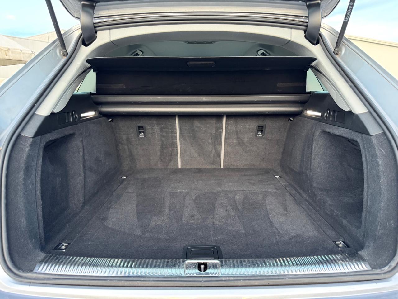 AUDI A4 Avant 2.0 Tdi Advanced - Virtual Matrix 18