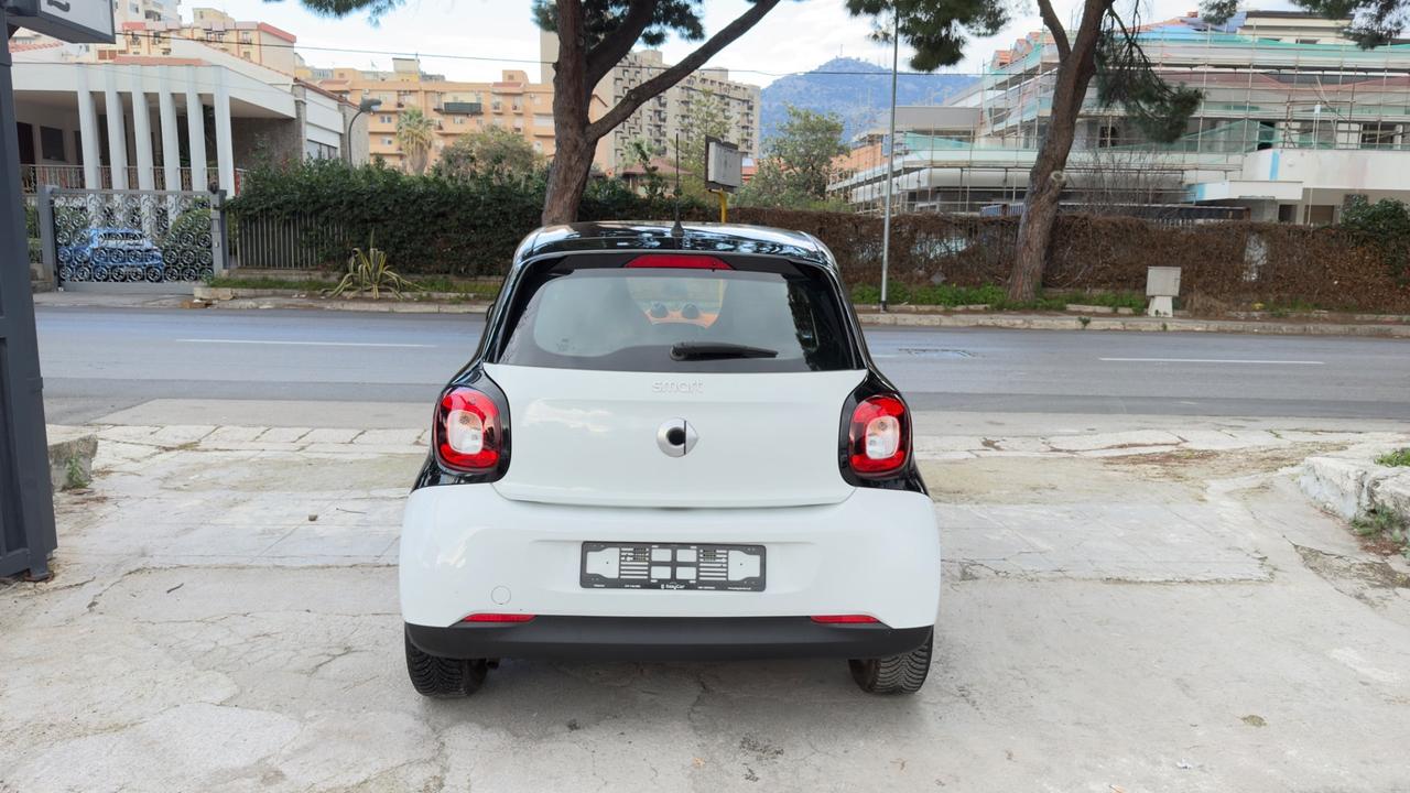 Smart ForFour 70 1.0 Passion