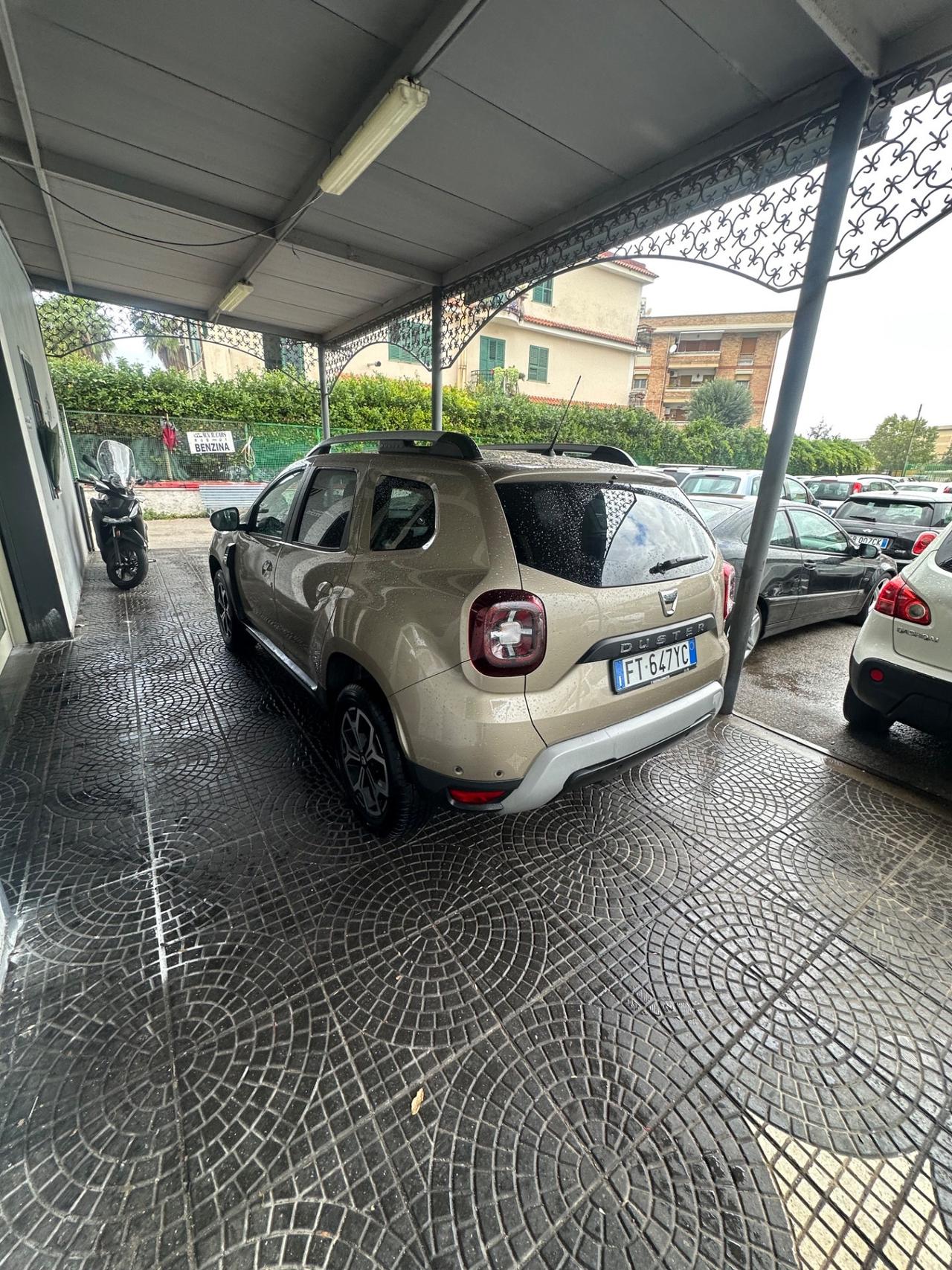 Dacia Duster 1.6 SCe GPL 4x2 Techroad