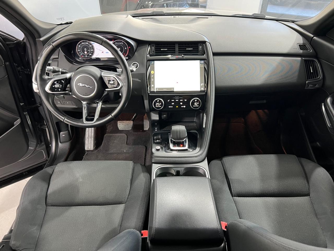 Jaguar E-Pace 2.0D I4 163 CV R-Dynamic S
