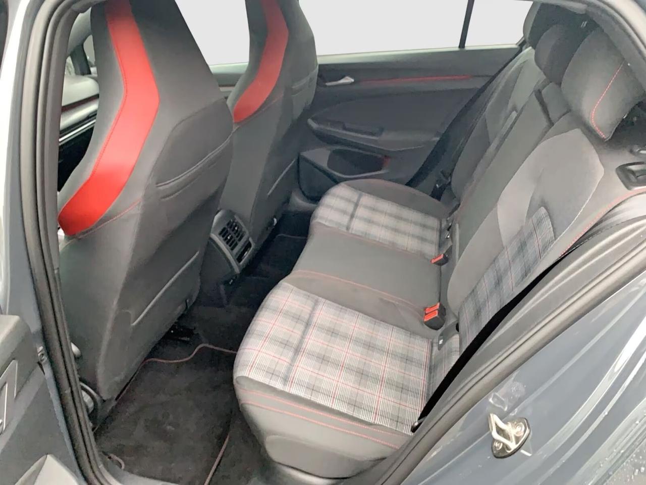 Volkswagen Golf GTI 2.0 TSI DSG FENDI BLACK STYLE LM19 KAMERA