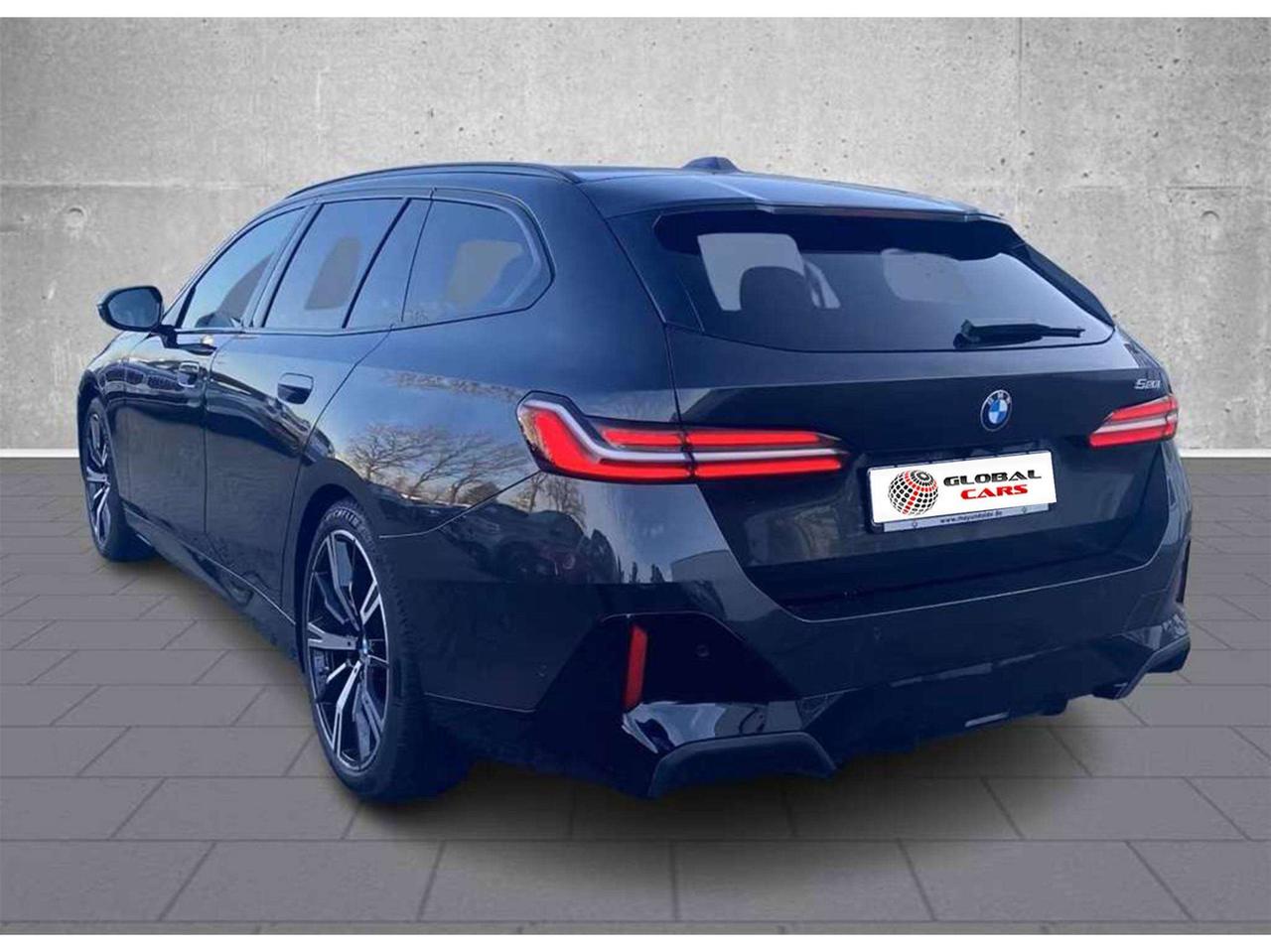 BMW 520 Serie 5 i Touring M Sport/Gancio/ACC/20"