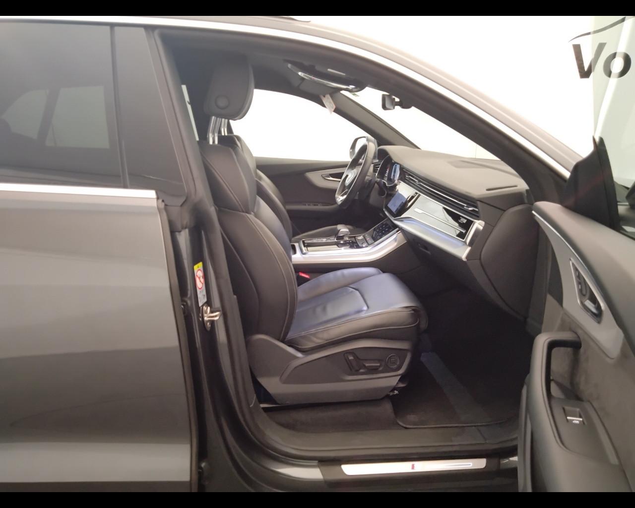 AUDI Q8 I 2018 - Q8 50 3.0 tdi mhev Sport quattro tiptronic