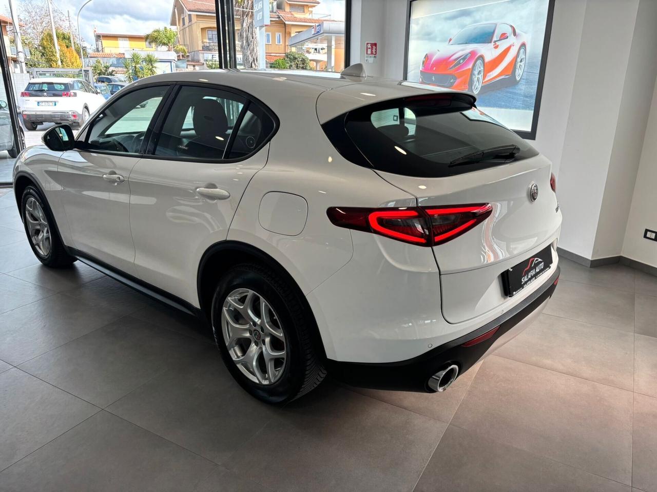 Alfa Romeo Stelvio 2.2 Turbodiesel 160 CV AT8 RWD Business