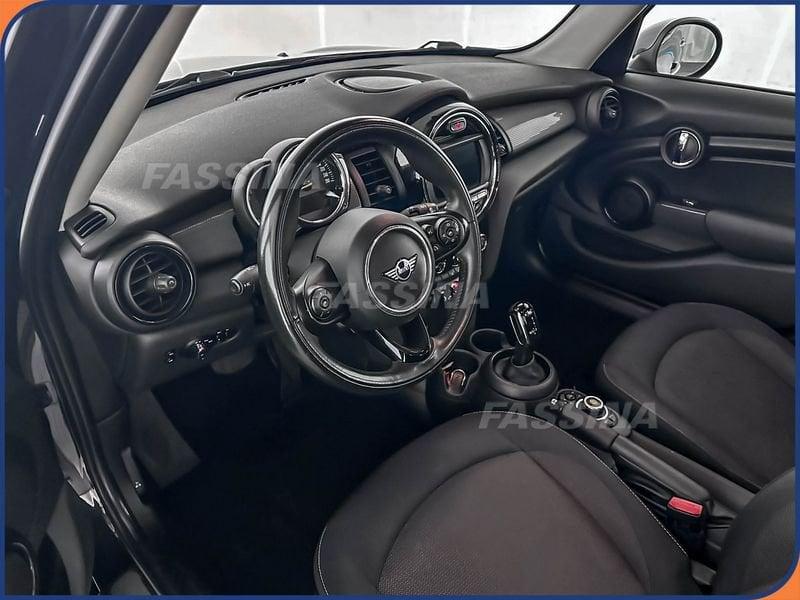 MINI Mini 5 porte 1.5 Cooper 5 porte Auto.