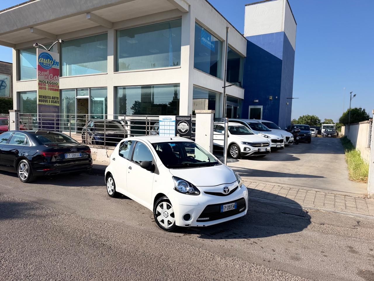 Toyota Aygo 1.0 12V VVT-i 5 porte Active Connect