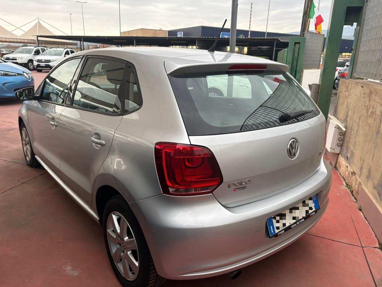 Volkswagen Polo 1.2 benzina neopatentati