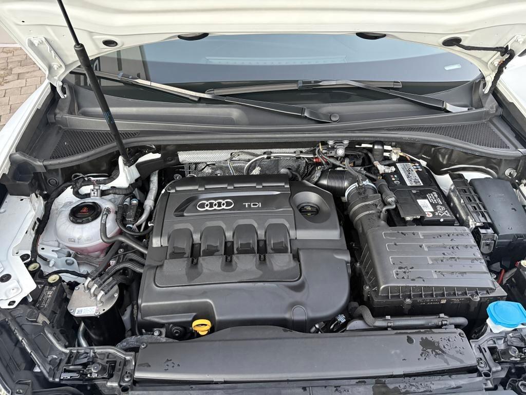 Audi Q3 35 TDI 2.0 150cv S tronic Business Advanced