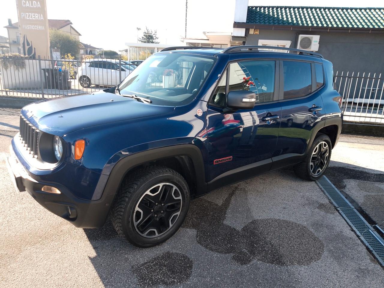 Jeep Renegade 2.0 Mjt 170CV 4WD Active Drive Low Trailhawk