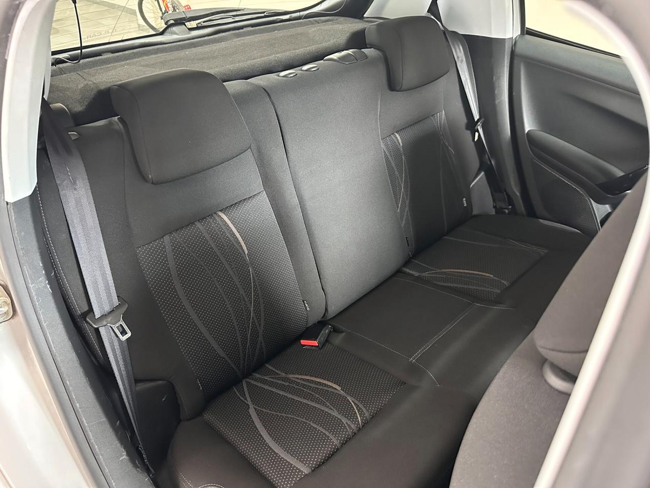 Peugeot 208 1.4 HDi 75cv 5 porte - UNICO PROP - PERFETTA