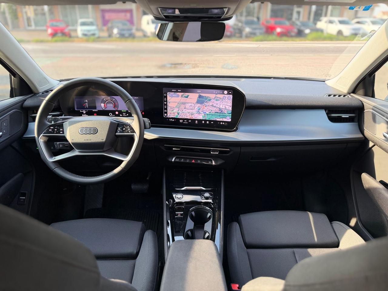 Audi Q3 S Line Edition 2.0 TDI #11760