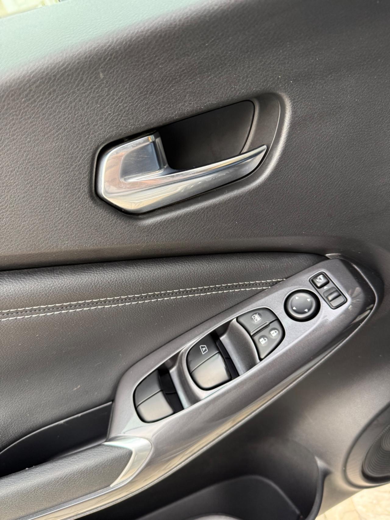 Nissan Juke 1.0 DIG-T 114 CV DCT Tekna