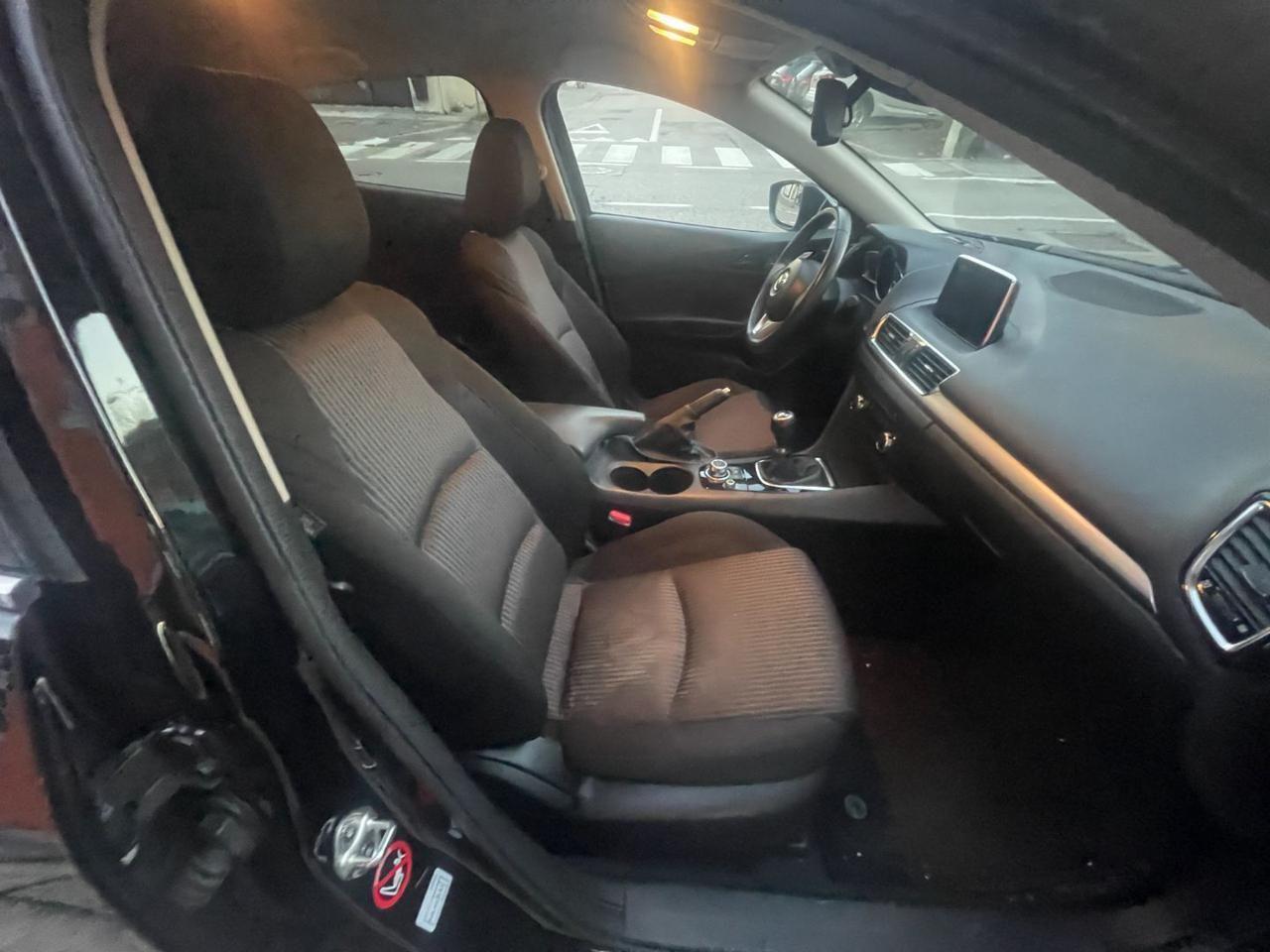 MAZDA 3 Mazda3 2.2 Skyactiv-D Exceed