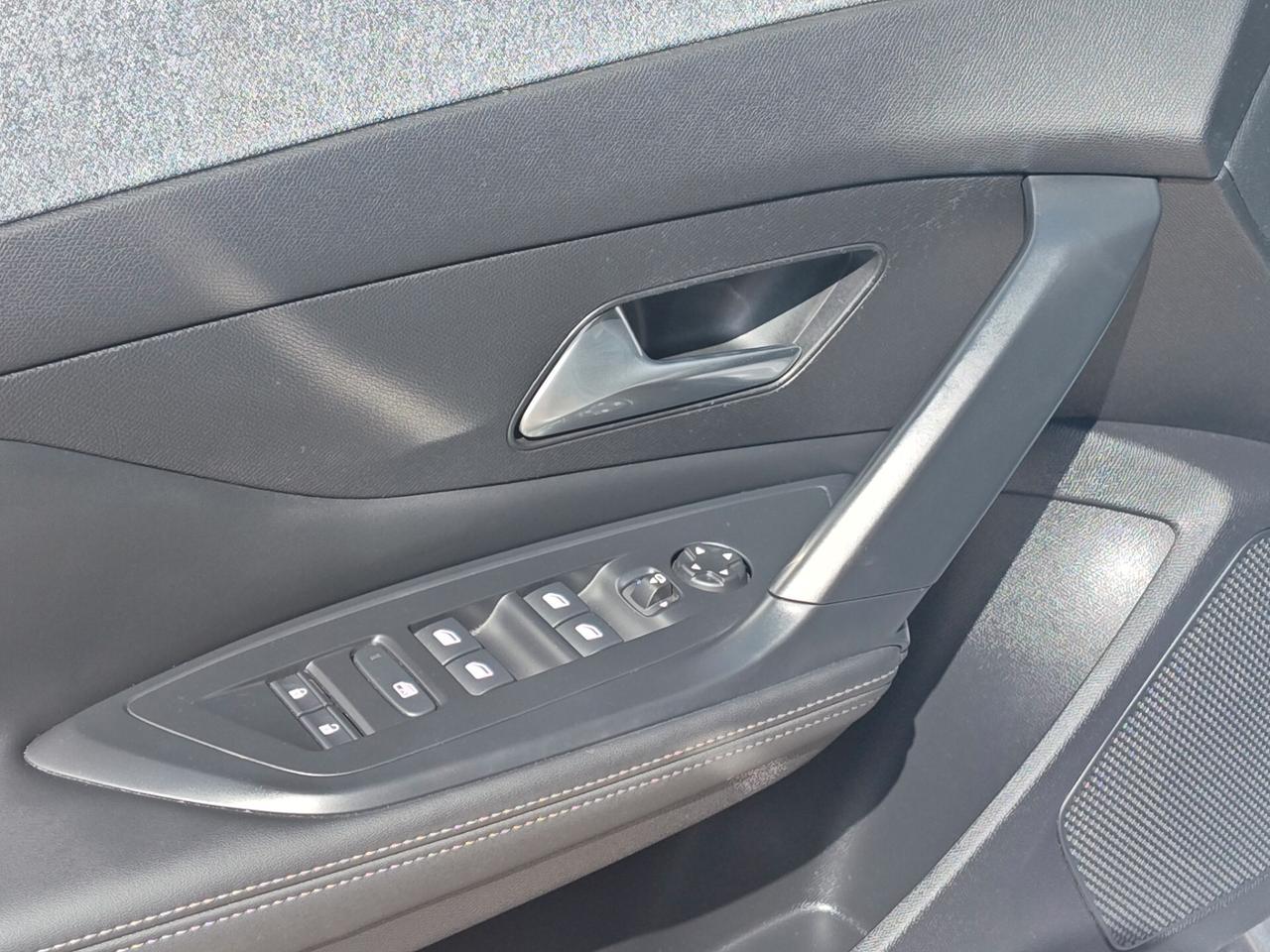 PEUGEOT 308 BLUEHDI 1.5 130 CV S&S ALLURE