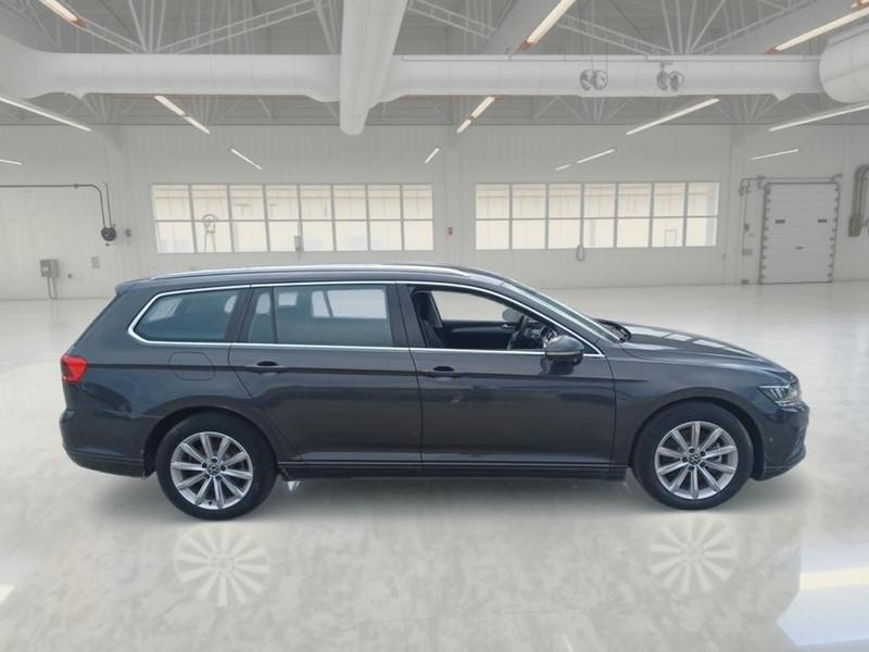 VOLKSWAGEN PASSAT VARIANT 2.0 TDI SCR EVO 110KW BUSINESS STATION WAGON