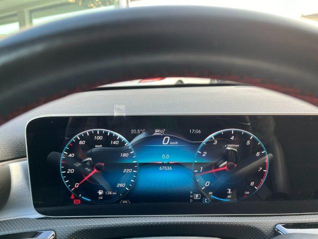 MERCEDES-BENZ A 200 Automatic Premium AMG Sedan