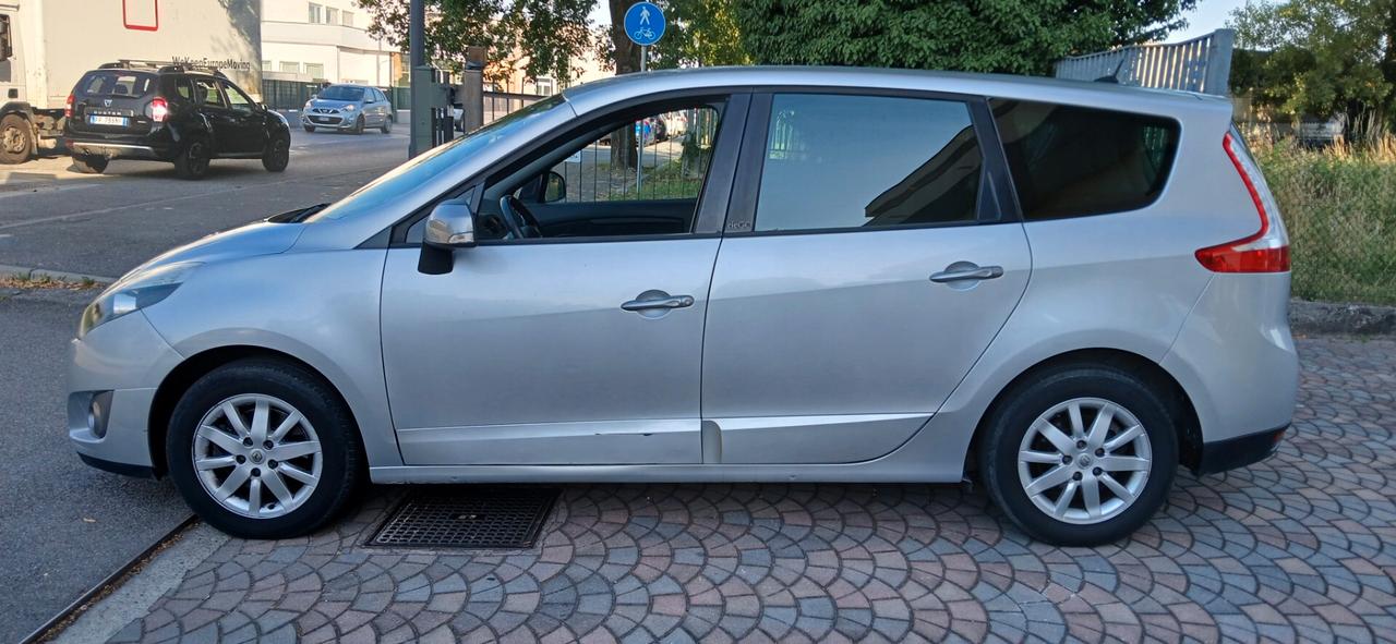 Renault Gran Scenic 7 posti 1.5 dci neopatentati