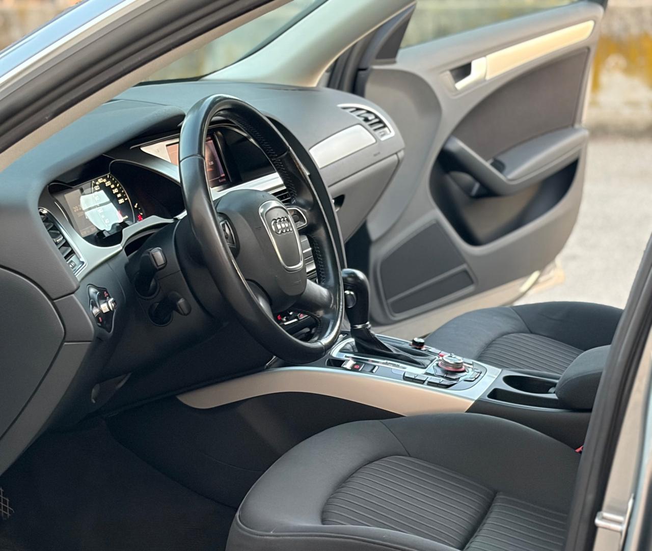 Audi A4 2.0 TDI 143CV c.AUTOMATICO 2011 euro5