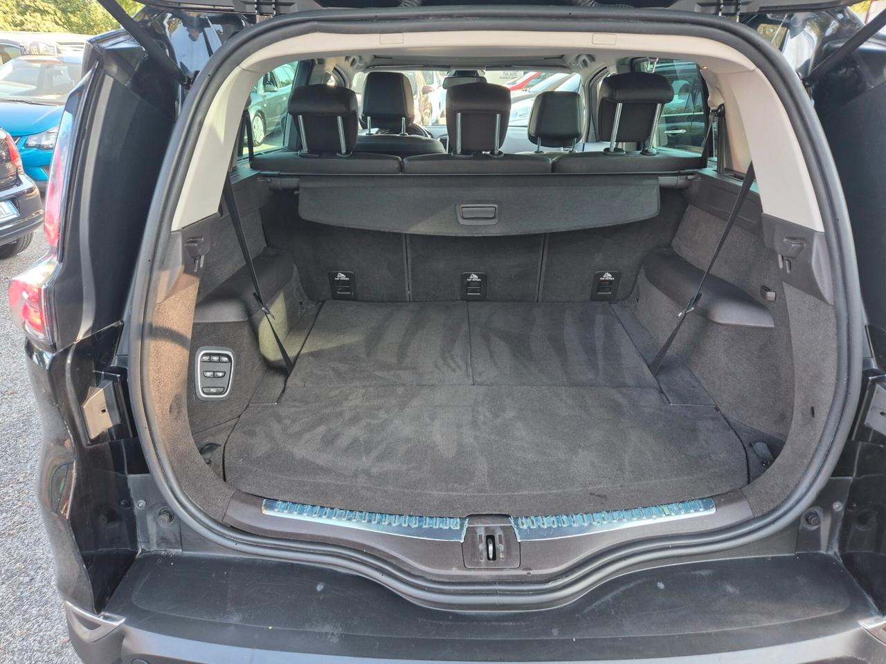 Renault Espace dCi 160CV EDC Energy Initiale Paris 4Control