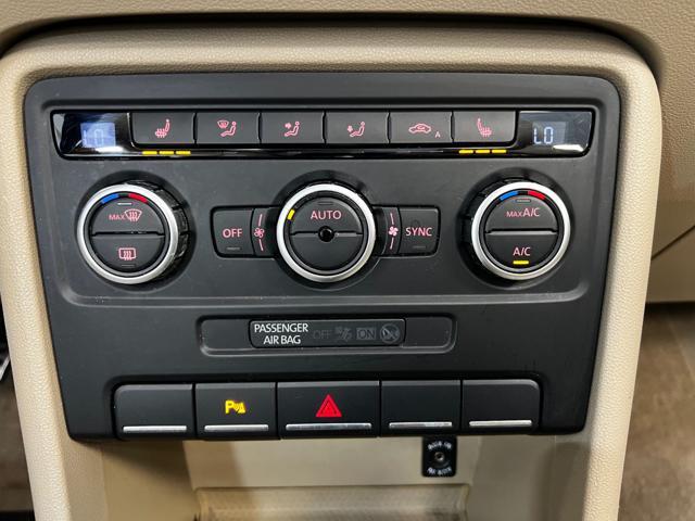 VOLKSWAGEN Maggiolino Cabrio 1.4 TSI Sport MARRONE TOFEE UNICOPROP