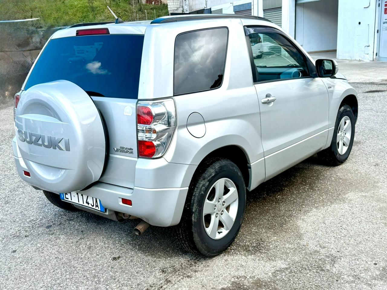 Suzuki Grand Vitara 1.9 DDiS 3p. Evolution Navi