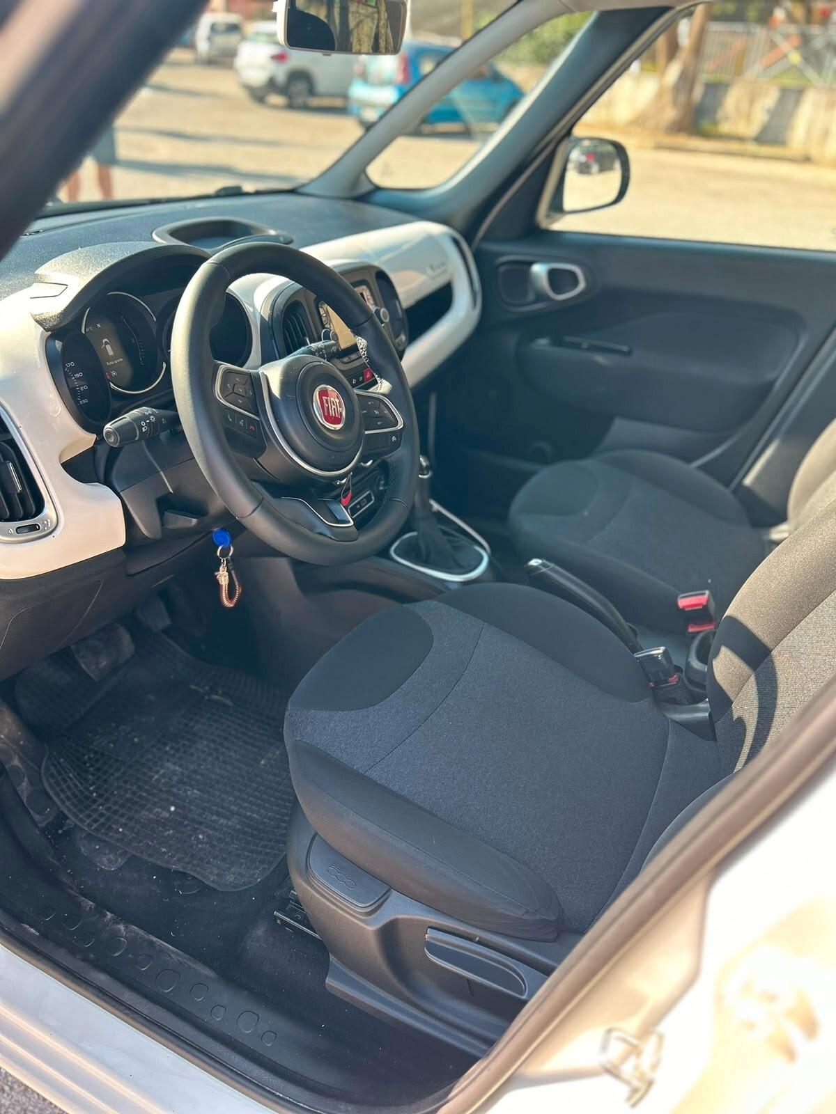 Fiat 500L 1.3 Multijet 95 CV Business