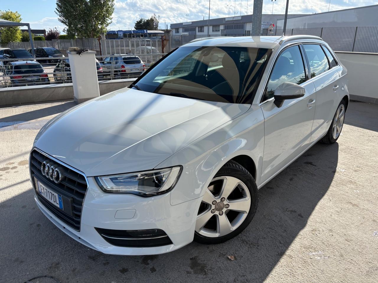 Audi A3 2.0 TDI 150 CV clean diesel Ambition